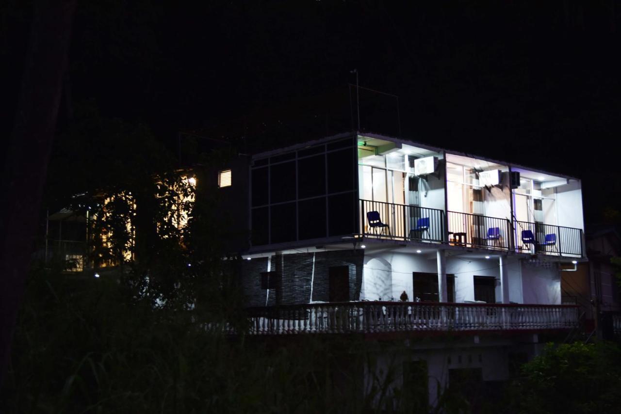 Lodge In 611 Κάντι Εξωτερικό φωτογραφία