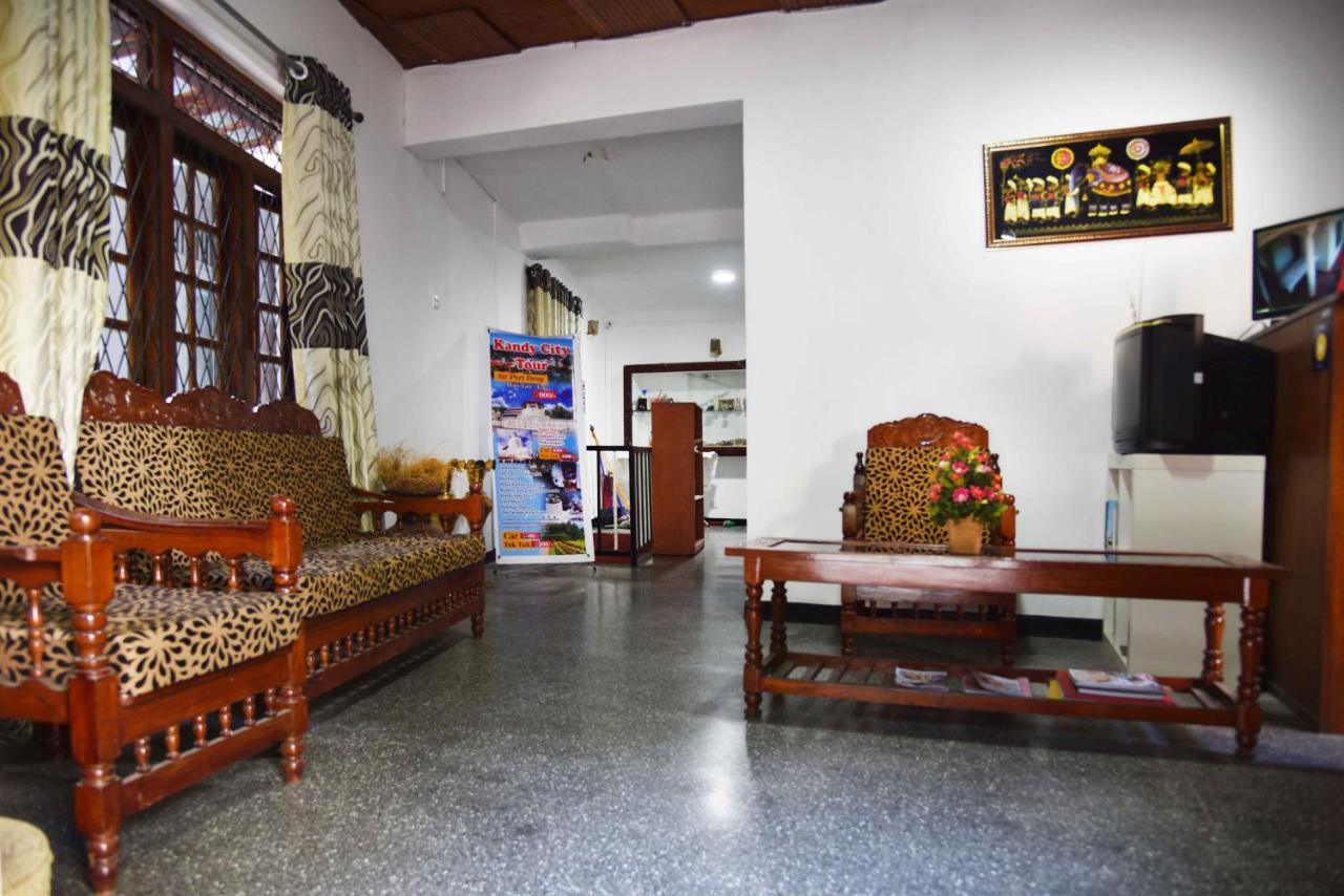 Lodge In 611 Κάντι Εξωτερικό φωτογραφία